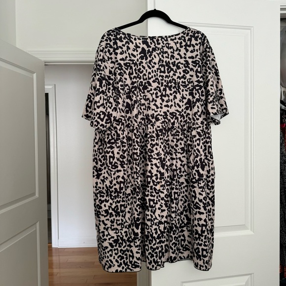 Cheetah mini dress - Picture 2 of 2